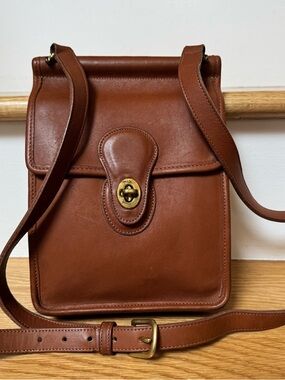 Vintage Coach Murphy Leather Shoulder Crossbody Bag 9930 in British Tan